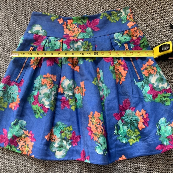 Flower skirt - Picture 6 of 7